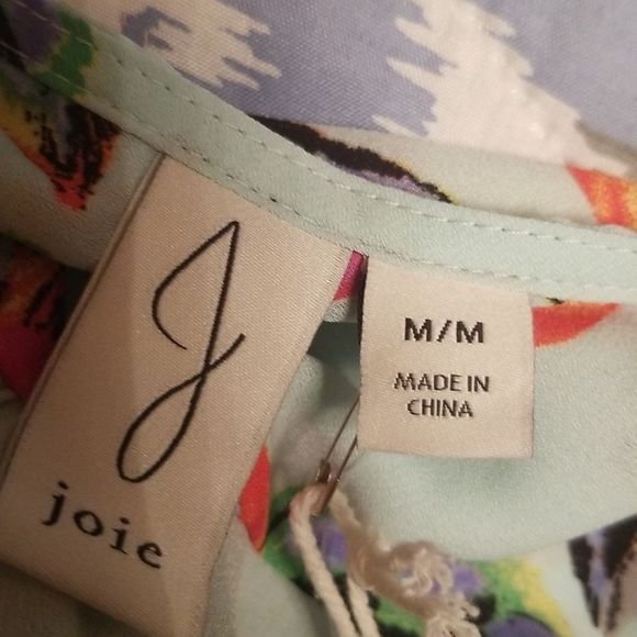 Joie Light Blue Crop Top With Button & Tie Front & Peppers Motif NWT Sz. M - Picture 9 of 11